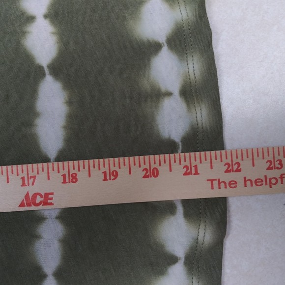 Sage Collective Boxy Tank Top Green Tie Dye Womens Size Medium NWT - Picture 10 of 10